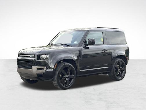 Santorini Black Metallic 2025 Land Rover Defender 90 P400 X-Dynamic SE