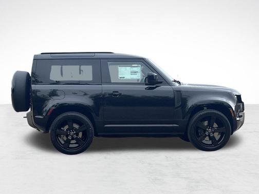 Santorini Black Metallic 2025 Land Rover Defender 90 P400 X-Dynamic SE