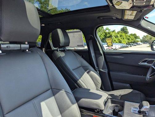 2025 Land Rover Range Rover Velar P250 S