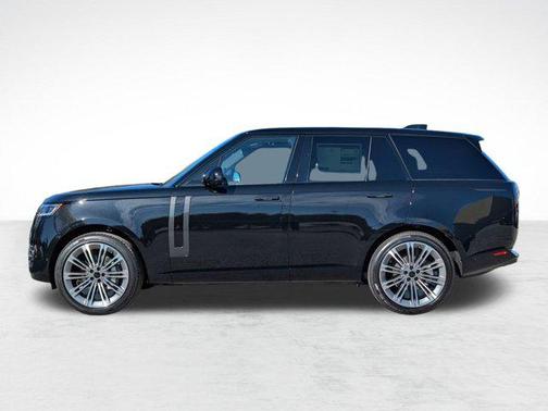 2026 Land Rover Range Rover P400 SE