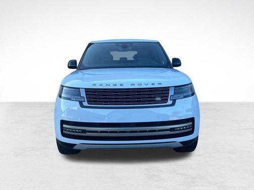 2026 Land Rover Range Rover P400 SE
