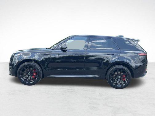 2025 Land Rover Range Rover Sport SE