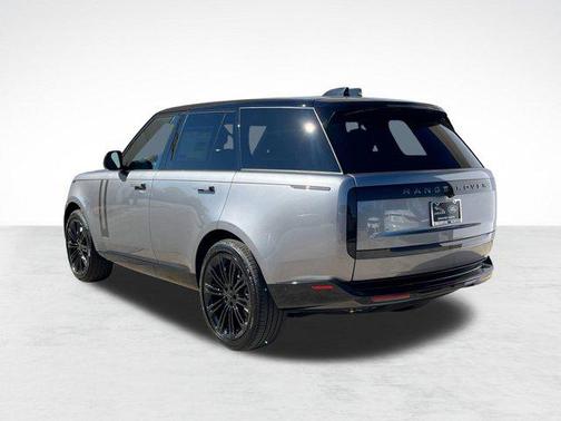 2026 Land Rover Range Rover P530 SE