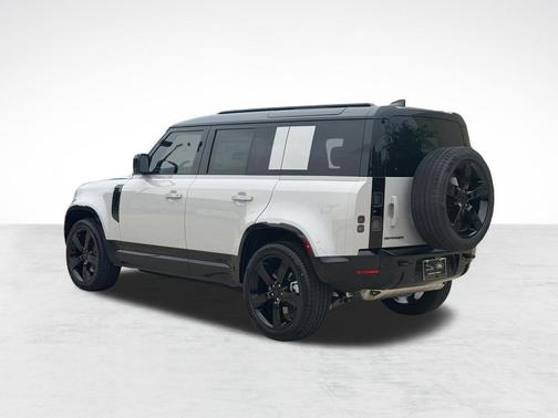 Borasco Grey 2026 Land Rover Defender P400 X-Dynamic SE