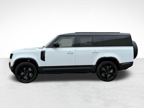 Fuji White 2026 Land Rover Defender P300 S