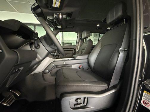 2026 Land Rover Defender P400 X