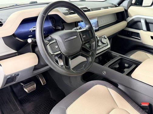 2023 Land Rover Defender 110 X-Dynamic SE