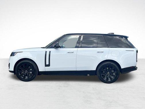 2025 Land Rover Range Rover P550e SE