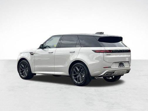 2025 Land Rover Range Rover Sport SE