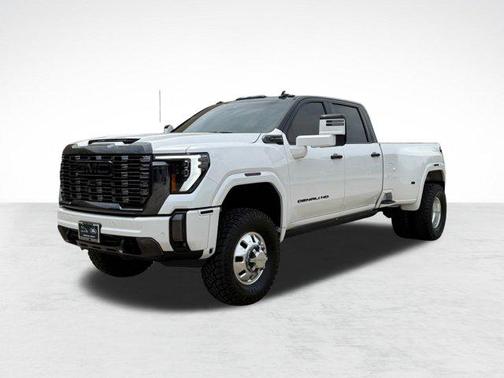 White Frost Tricoat 2024 GMC Sierra 3500 Denali