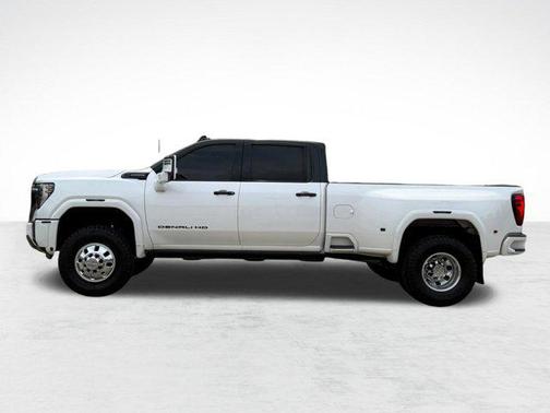 White Frost Tricoat 2024 GMC Sierra 3500 Denali