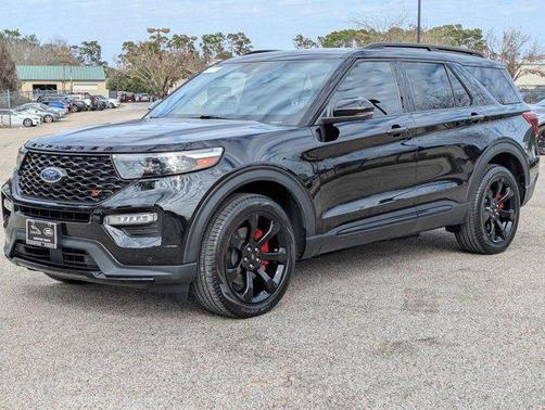 2023 Ford Explorer ST