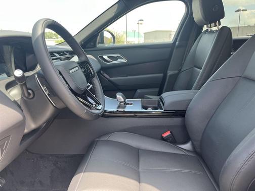 Arroios Grey Metallic 2026 Land Rover Range Rover Velar P250 SE R-Dynamic