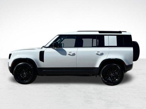 2025 Land Rover Defender 110 P300