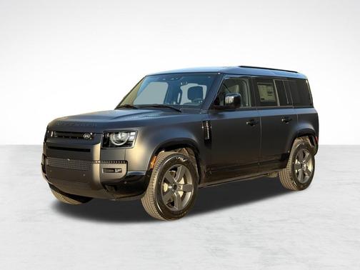 Santorini Black Metallic 2026 Land Rover Defender P400 X-Dynamic SE