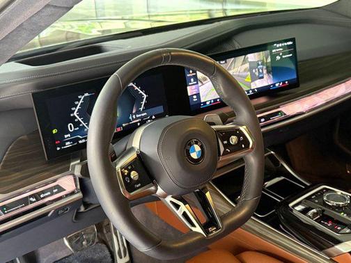 Black Sapphire Metallic 2024 BMW 760 xDrive