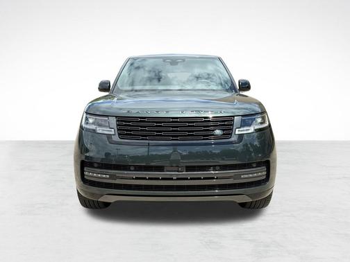 Belgravia Green Metallic 2026 Land Rover Range Rover P530 SE