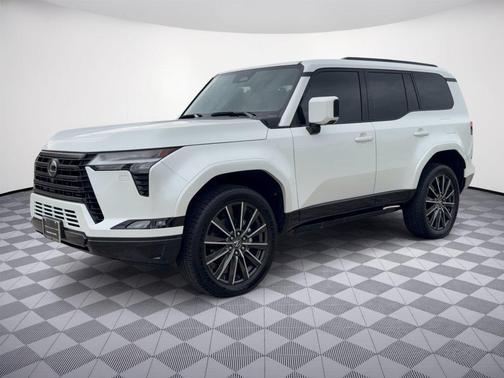 Eminent White Pearl 2025 Lexus GX 550 Luxury+