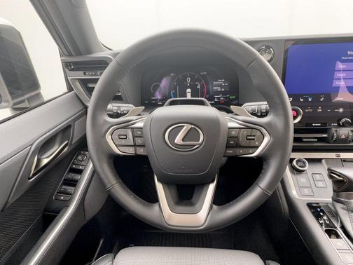 Eminent White Pearl 2025 Lexus GX 550 Luxury+