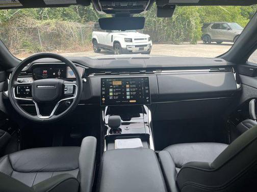 2024 Land Rover Range Rover Sport SE