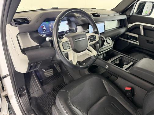 White 2022 Land Rover Defender 110 X-Dynamic SE