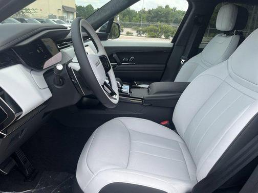 2025 Land Rover Range Rover Sport Autobiography