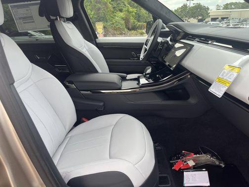 2025 Land Rover Range Rover Sport Autobiography