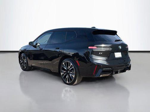 2026 BMW iX xDrive45