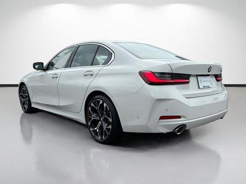 2025 BMW 330 330i