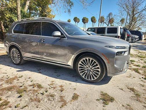 2024 BMW X7 xDrive40i