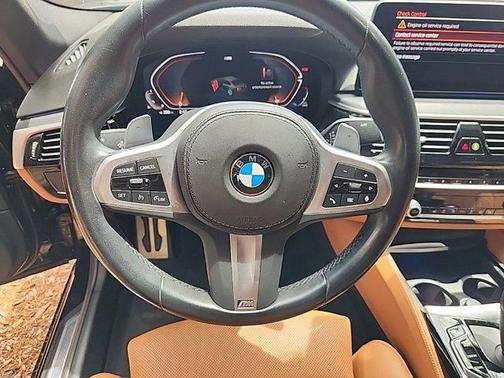 Black Sapphire Metallic 2023 BMW 540 i