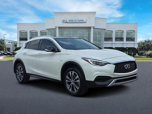 2019 INFINITI QX30 LUXE