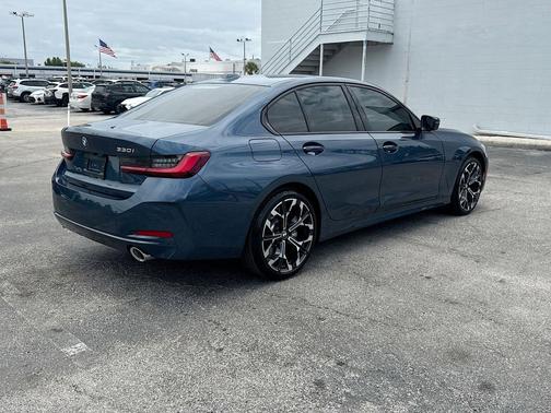Blue Metallic 2025 BMW 330 330i