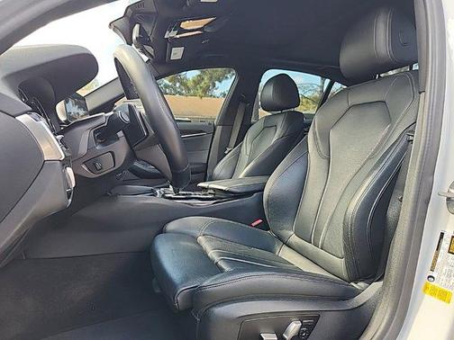 2019 BMW 530 i