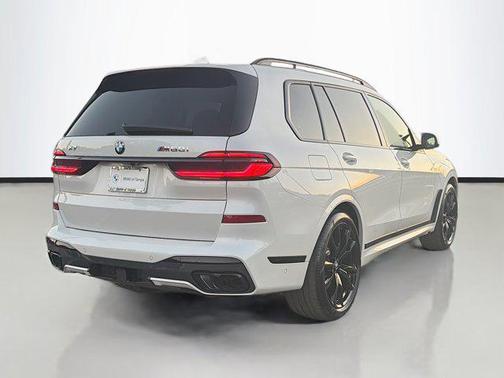 2026 BMW X7 M60i