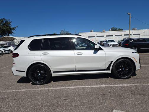 2026 BMW X7 xDrive40i