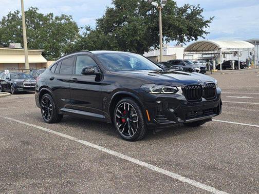 2025 BMW X4 M40i