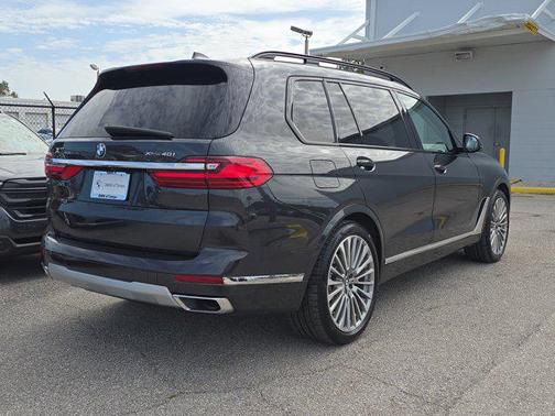 2022 BMW X7 xDrive40i