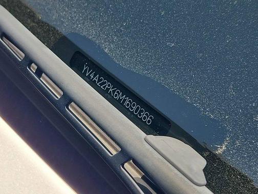 2021 Volvo XC90 T6 Momentum