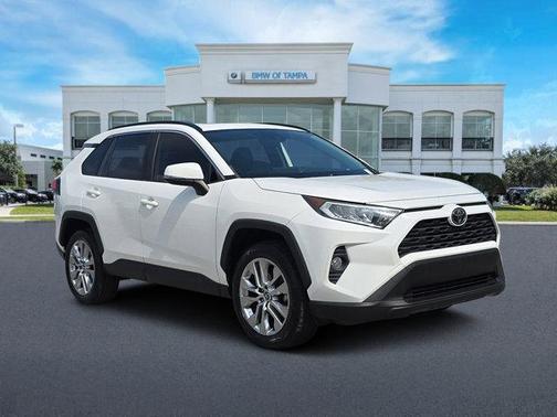 2019 Toyota RAV4 XLE Premium