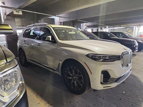 2021 BMW X7 xDrive40i