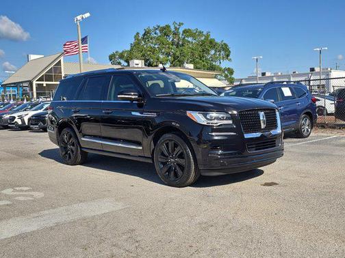 2024 Lincoln Navigator Reserve