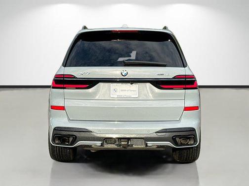 Brooklyn Grey Metallic 2024 BMW X7 xDrive40i