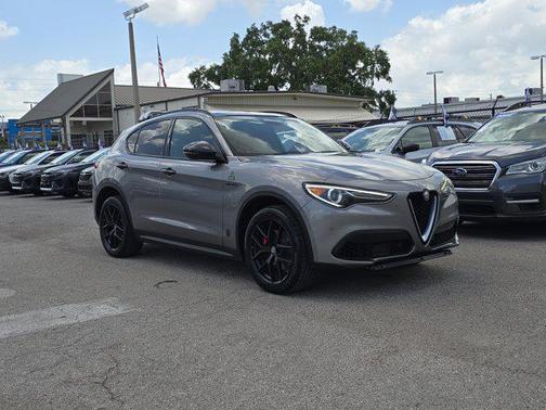 2019 Alfa Romeo Stelvio Ti Sport