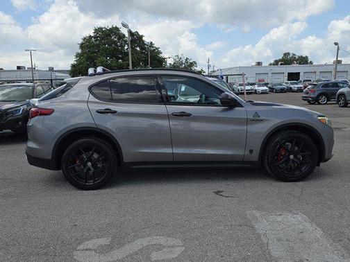 2019 Alfa Romeo Stelvio Ti Sport