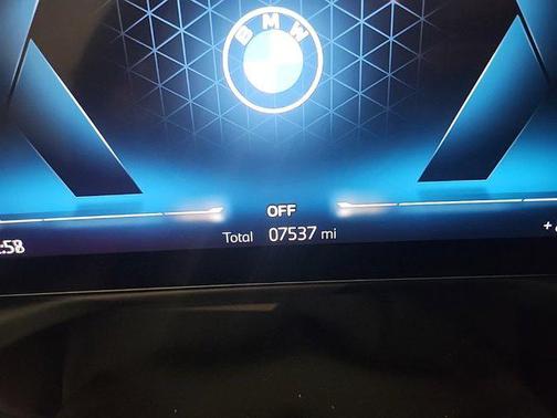 2024 BMW 230 i