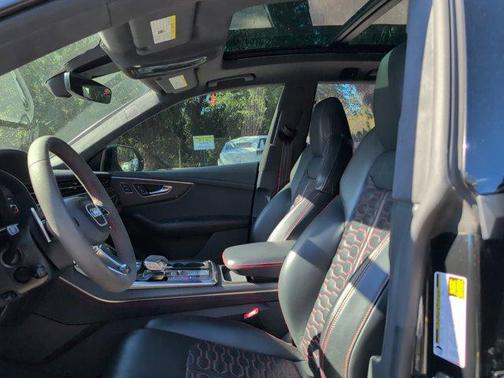 2022 Audi RS Q8 4.0T