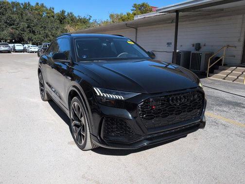 2022 Audi RS Q8 4.0T