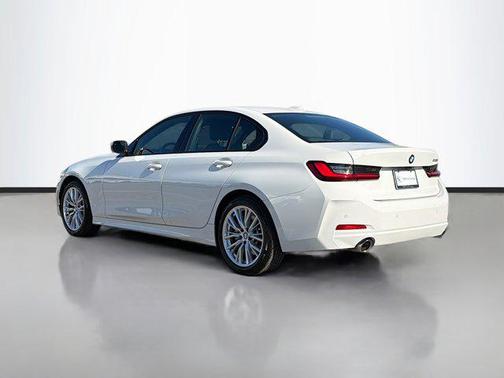 2023 BMW 330 330i