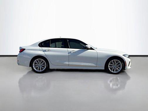 2023 BMW 330 330i